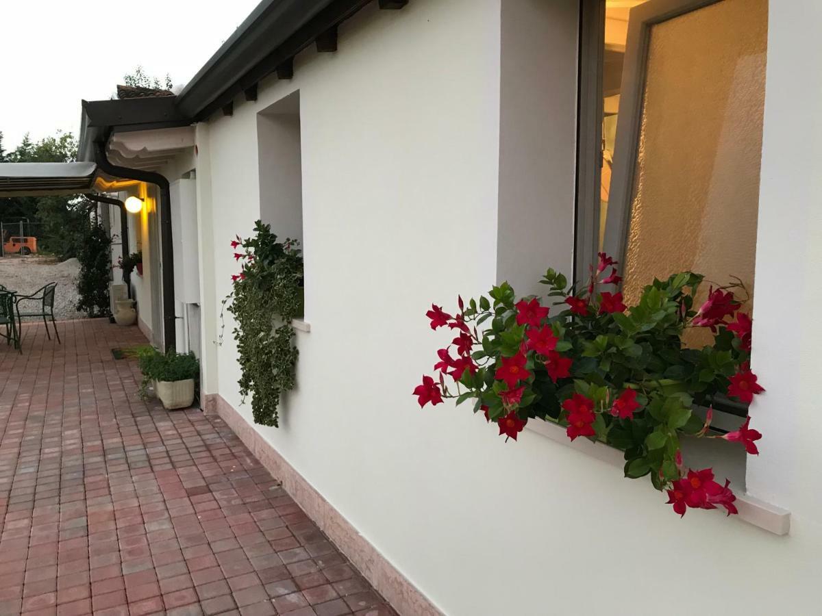 סונה Appartamento "Casa Vacanze Corte Ara Decima" מראה חיצוני תמונה